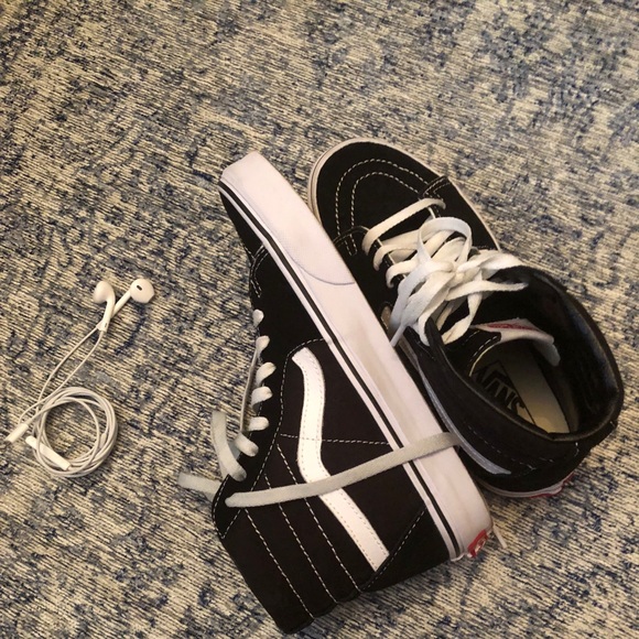 Like New🤩 Vans Sk8 Hi - Picture 1 of 1